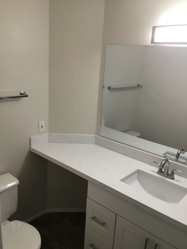 Building Photo - 3 Bedroom East Hill Home - $3,100/month