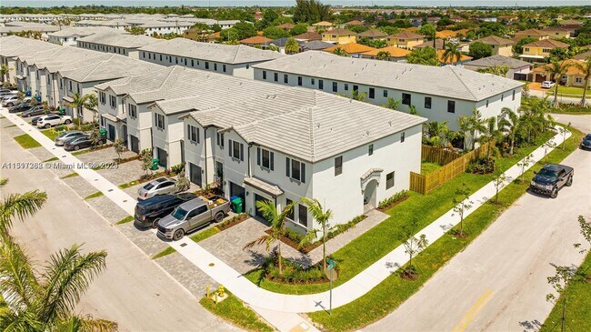 Building Photo - 13001 SW 286th St