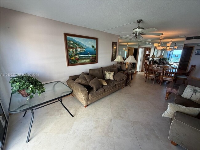 Building Photo - 710 N Ocean Blvd