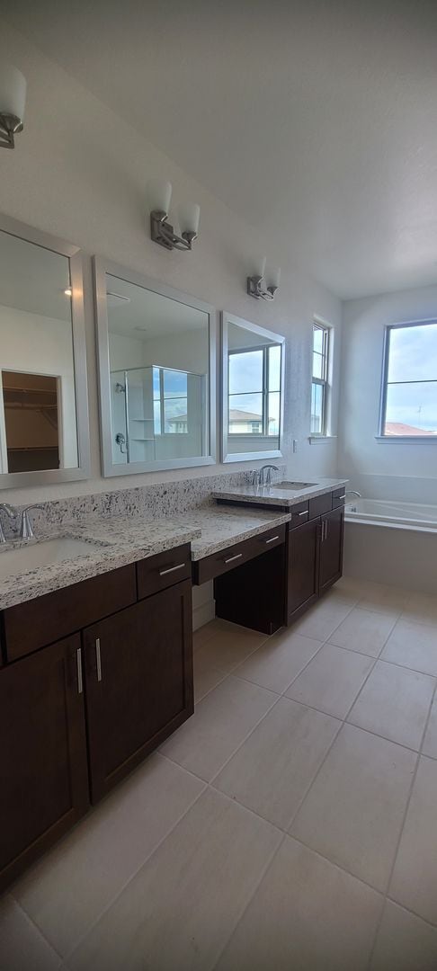 Building Photo - Lumiere @ Sierra West, Roseville Lennar Ne...
