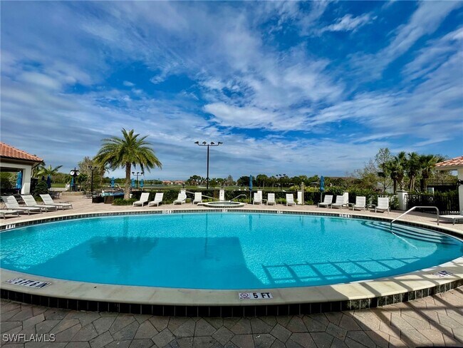 Building Photo - 28576 Via D Arezzo Dr