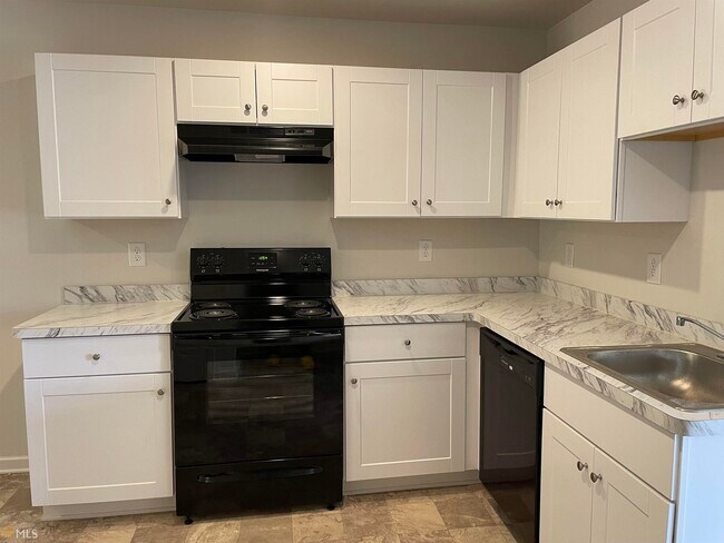 Building Photo - 5137 Shirley Ct