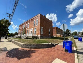 Building Photo - NCH - 850-852 E Livingston Ave.