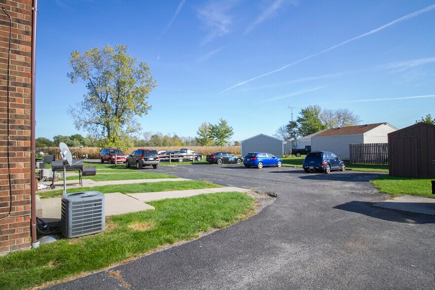 Building Photo - 7267 Ayers Rd