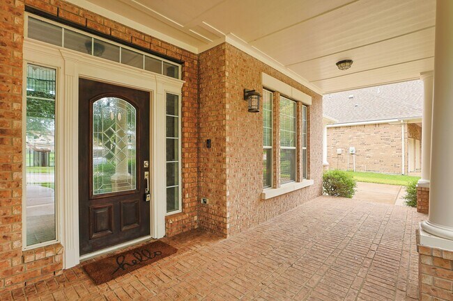 Building Photo - 21719 China Green Dr