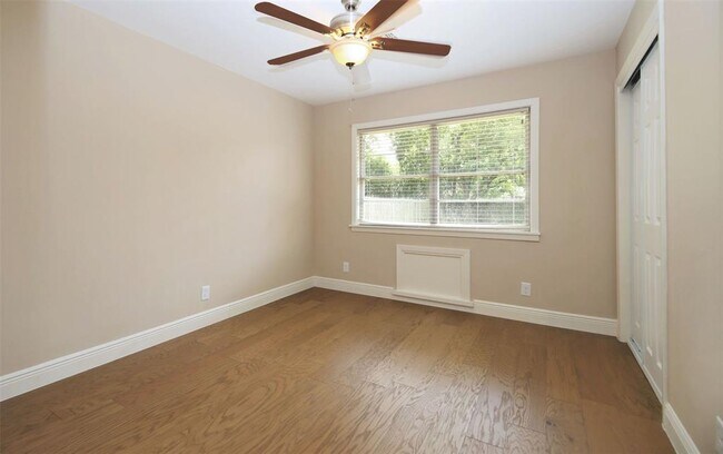 Building Photo - 4629 Carleen Rd