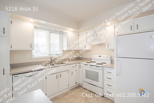 Building Photo - 5218 High St