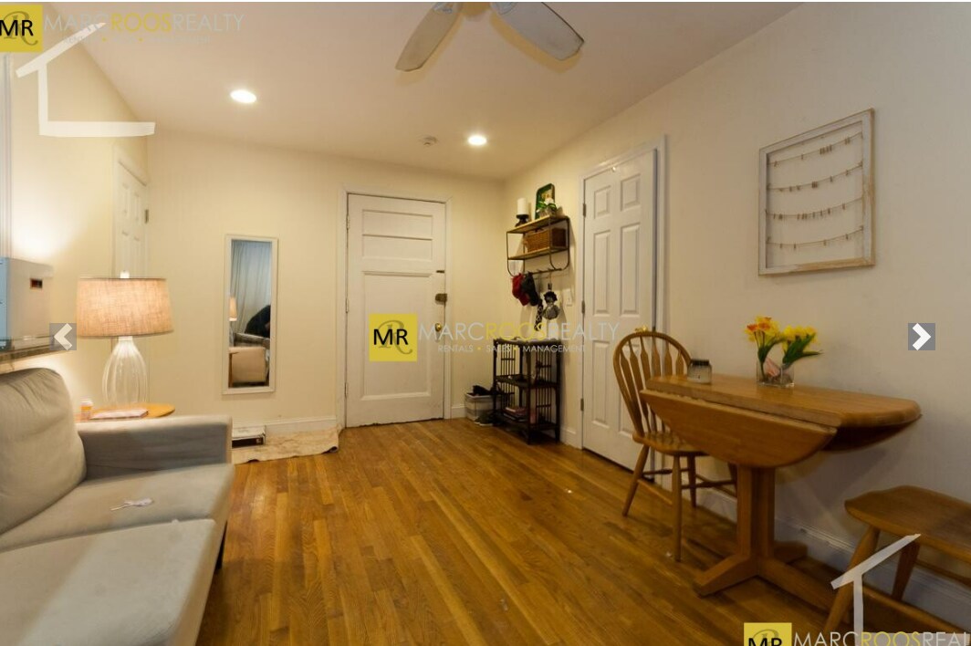 Building Photo - 62 Egmont St