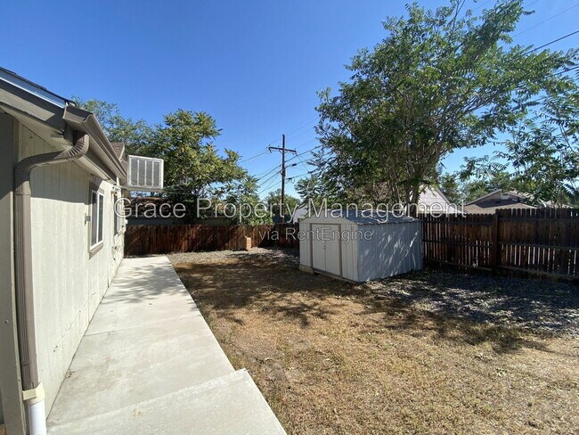 Building Photo - 636 Tennyson St