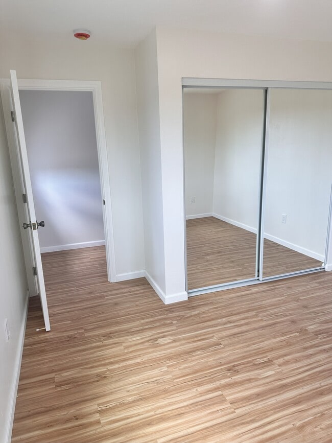 Building Photo - Ridgeway Home