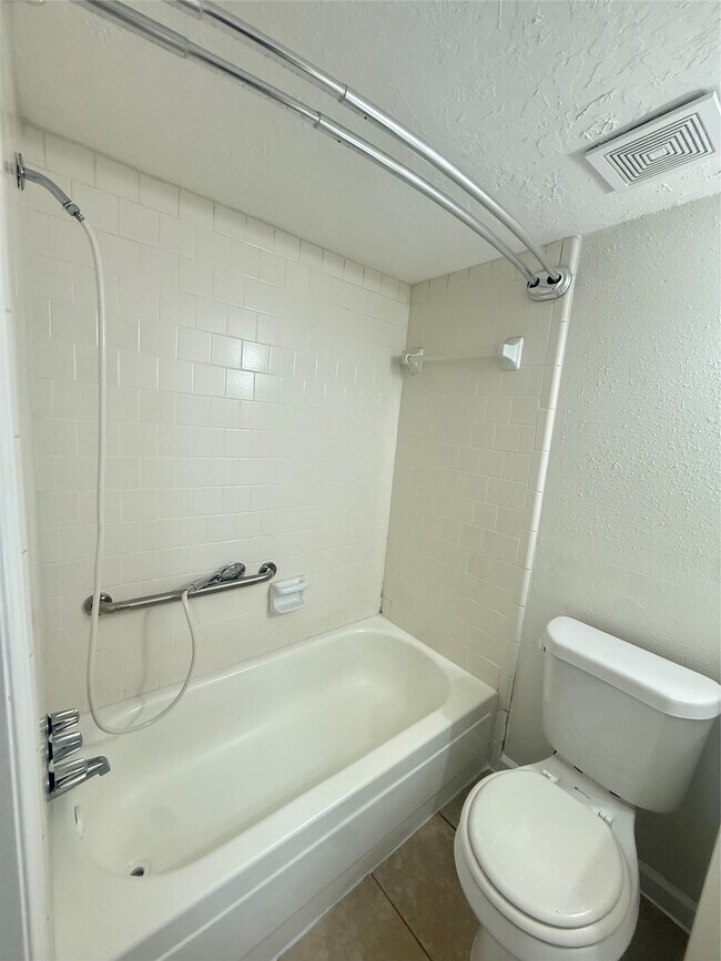 Building Photo - 12335 W Village Dr