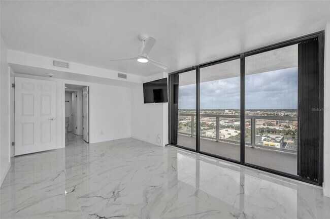 Building Photo - 3000 N Atlantic Ave