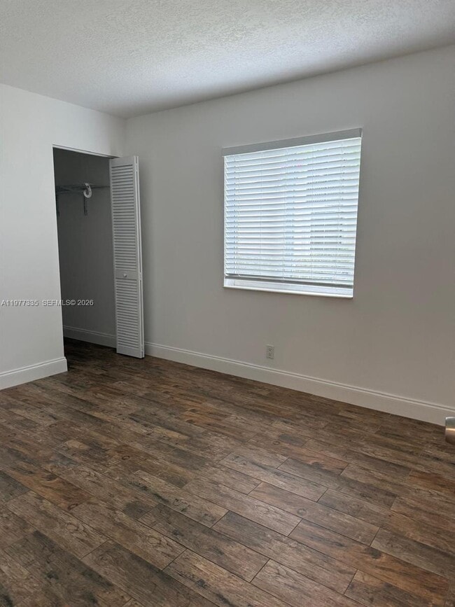 Building Photo - 4995 Sable Pine Cir