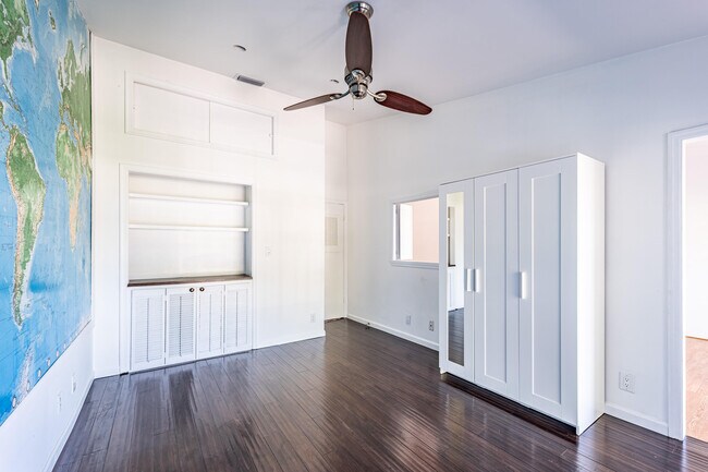 Building Photo - 2936 Florida Blvd