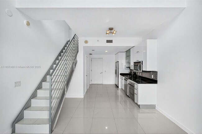 Building Photo - 60 SW 13th St