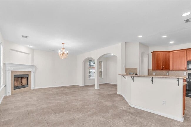 Building Photo - 1007 Hidden View Pl