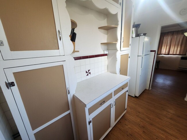 Building Photo - Coming Soon! Furnished One Bedroom with Bonus Room for Extra Space