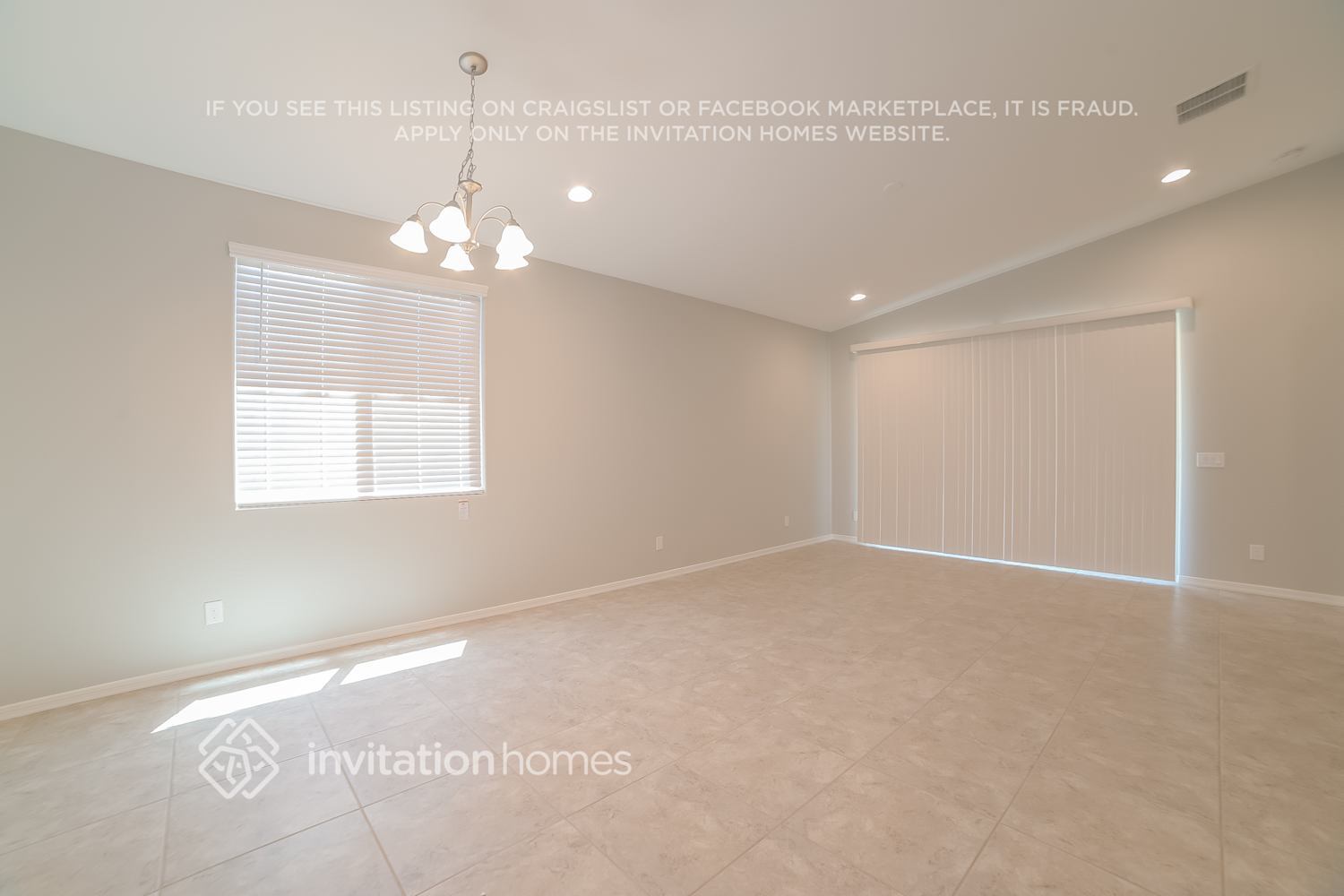 Building Photo - 7951 W Orange Dr