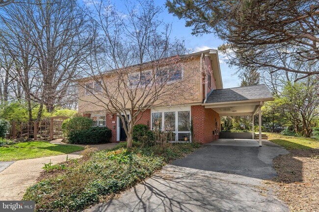 Building Photo - 6337 Beryl Rd