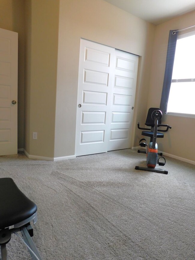 Building Photo - Charming 3 bedroom home for rent