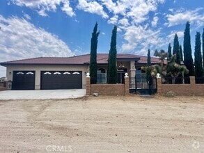 Building Photo - 929 Rancho Rd