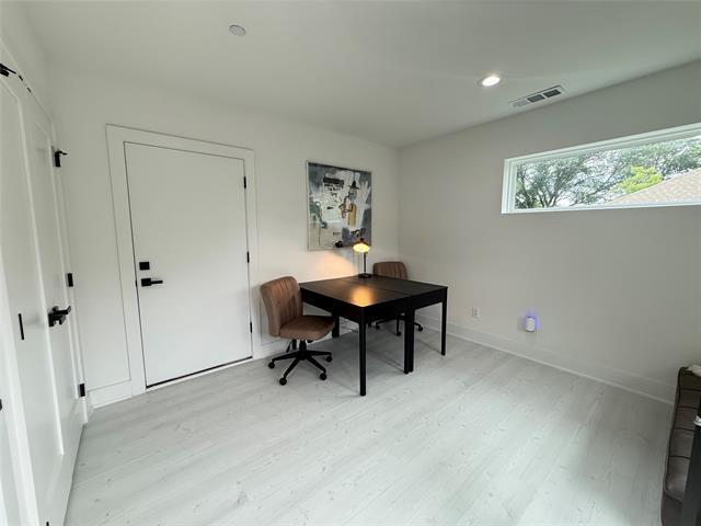 Building Photo - 7207 Mohawk Dr