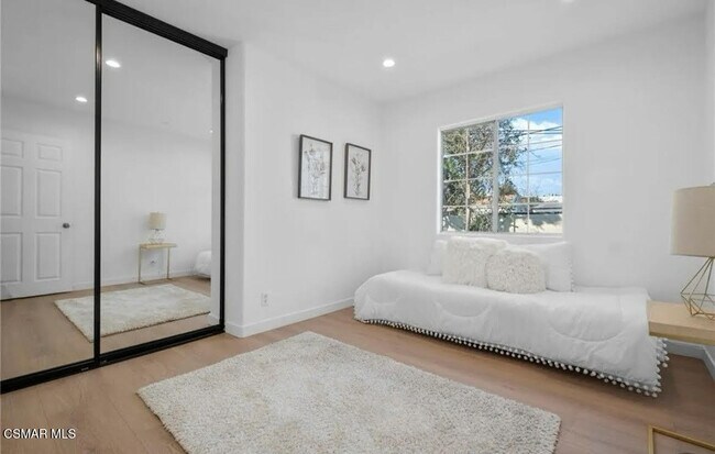 Building Photo - 6251 Alcove Ave