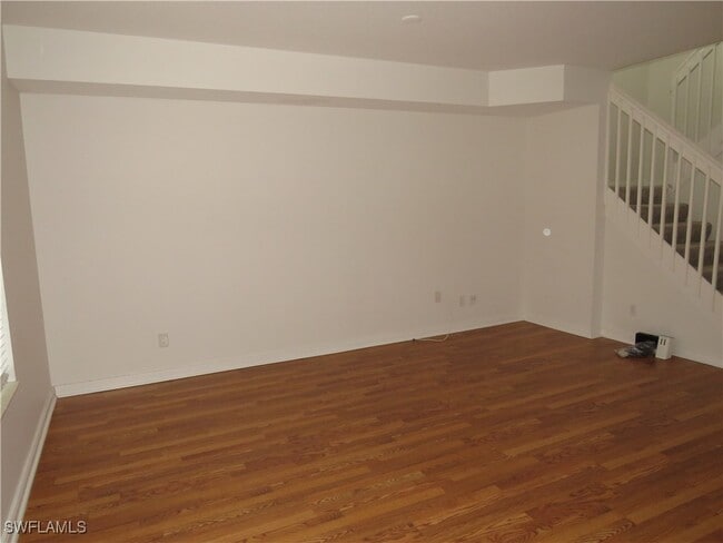 Building Photo - 6198 Towncenter Cir