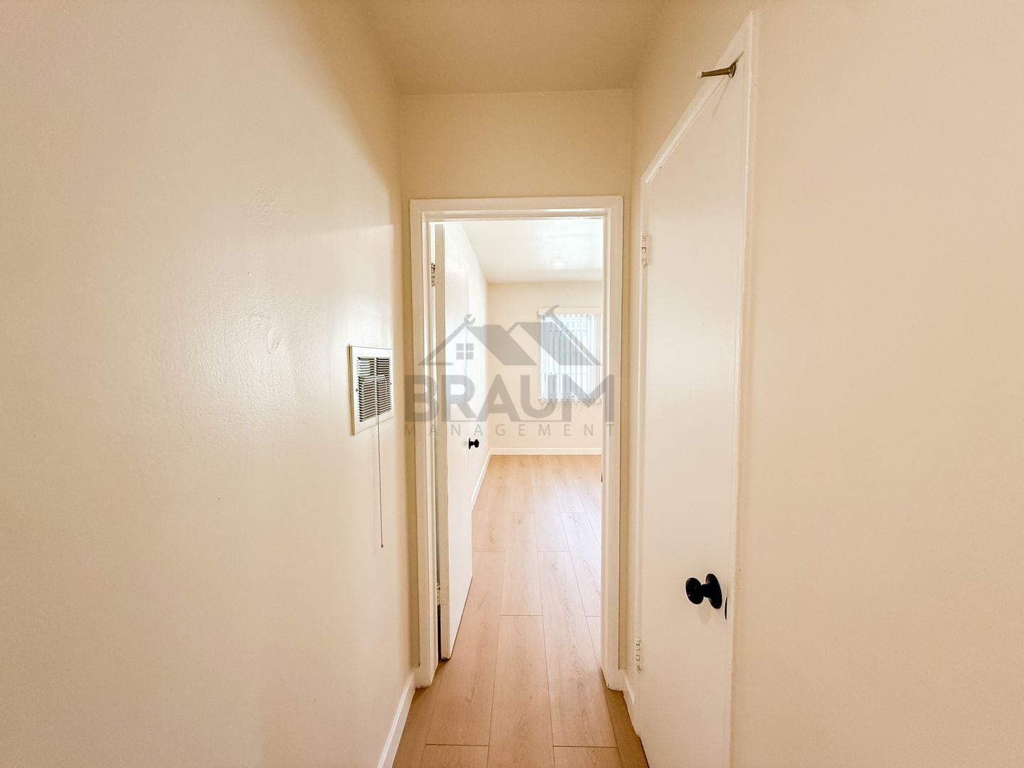 Building Photo - 7333 Woodman Ave