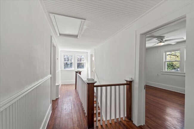 Building Photo - There is a Wow Factor in this Fully Renova...