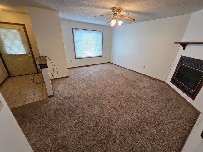 Building Photo - 4925 Coventry Ct