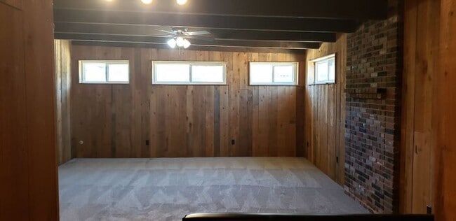 Building Photo - Fletcher Hills- 3 Bedroom/3 Bath Home For ...