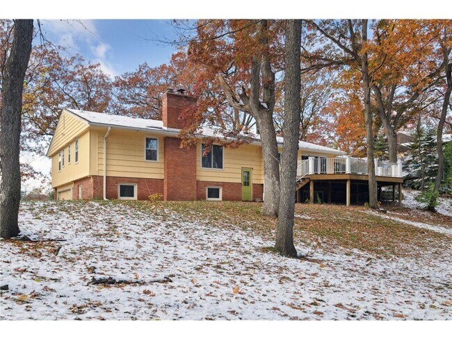 Building Photo - 5207 Doncaster Way