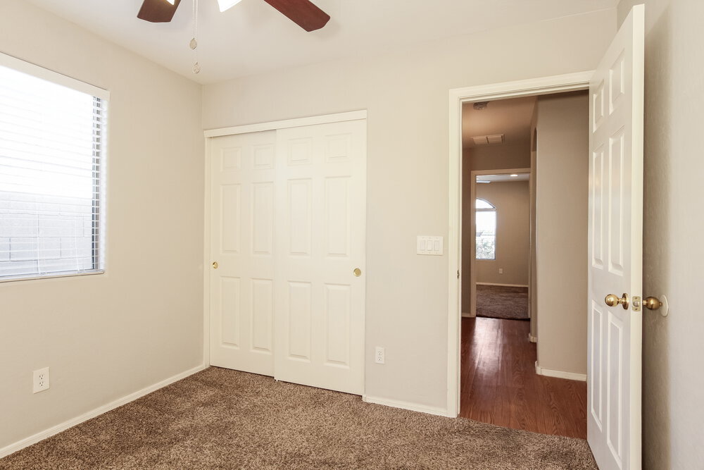 Building Photo - 372 S 151st Ave