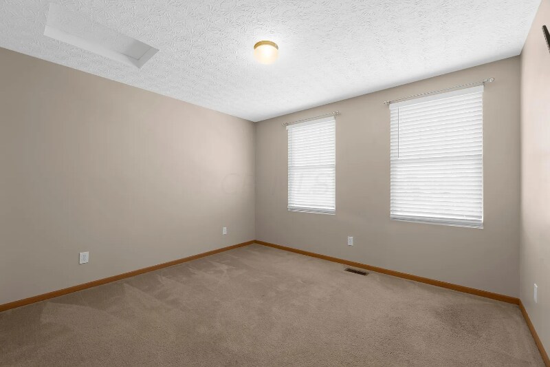 Building Photo - 6036 Pennington Creek Dr