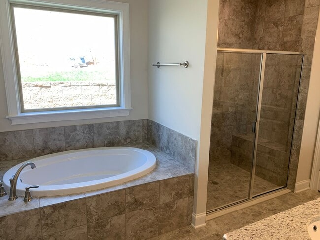 Building Photo - 1168 Still Hunt Ln