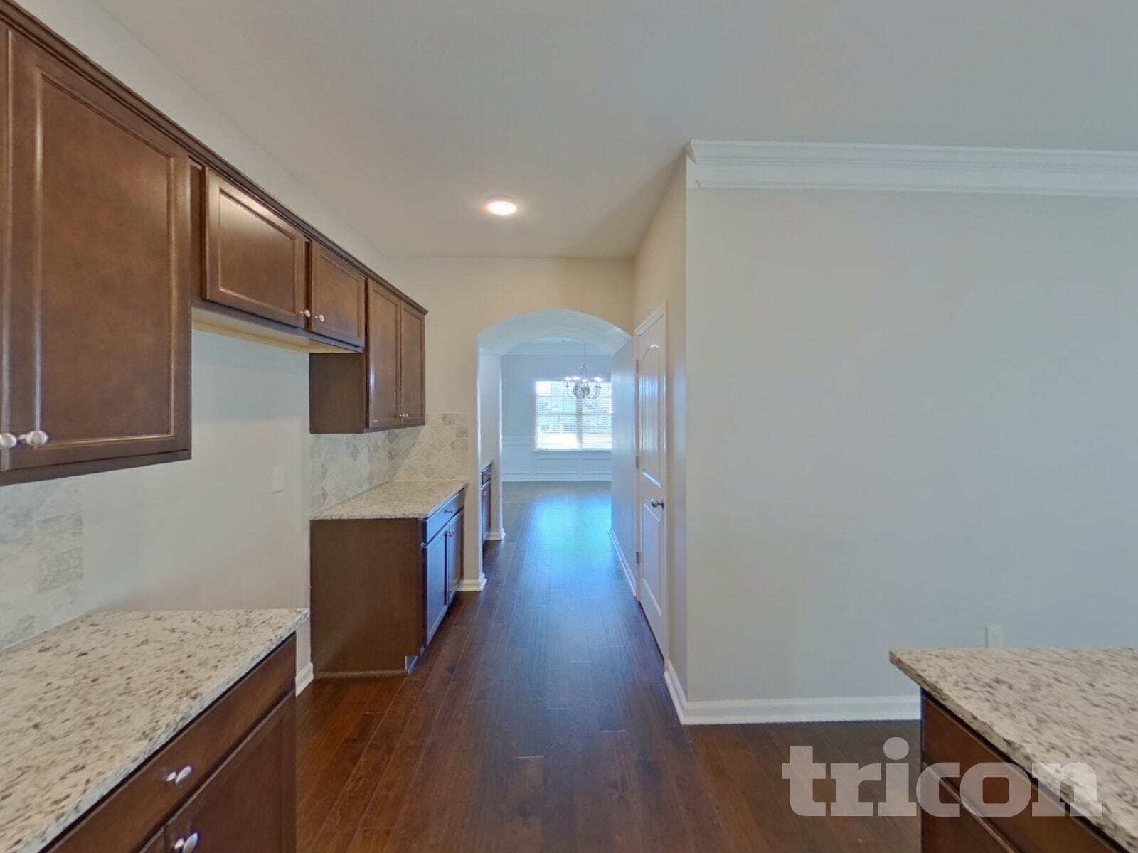 Building Photo - 671 Massey St