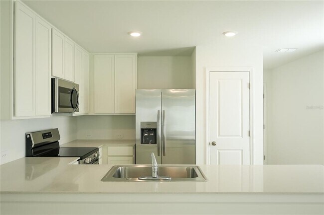 Building Photo - 5615 Morant Bay Path