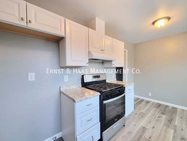 Building Photo - 13414 Lynne Dr