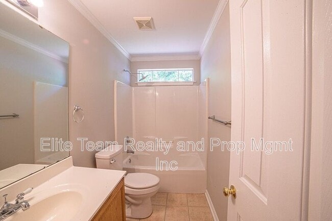 Building Photo - 3503 Brooktree Ln