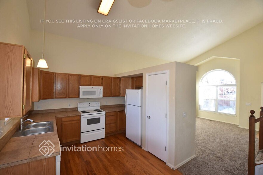 Building Photo - 2840 Warrenton Way