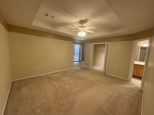 Building Photo - 3326 Skywagon Dr