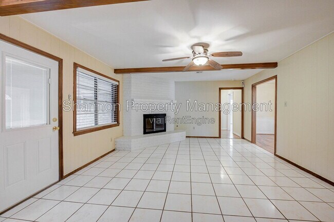 Building Photo - 5403 Clift Haven Dr