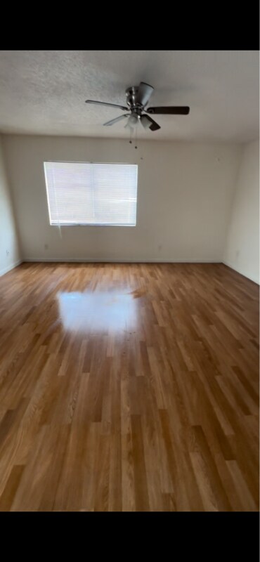 Building Photo - 1625 Espanola Ave