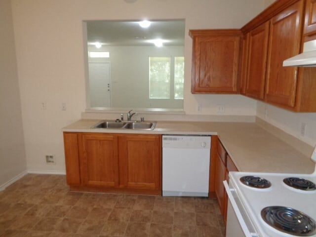 Building Photo - 16718 Libson Falls Dr