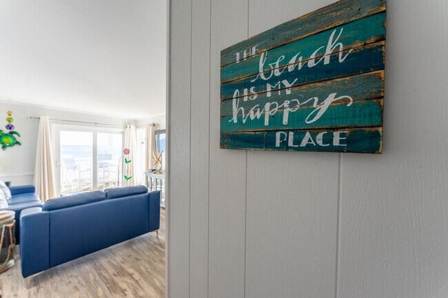 Building Photo - 3901 S Ocean Blvd