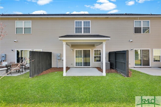 Building Photo - 178 Ainsdale Dr