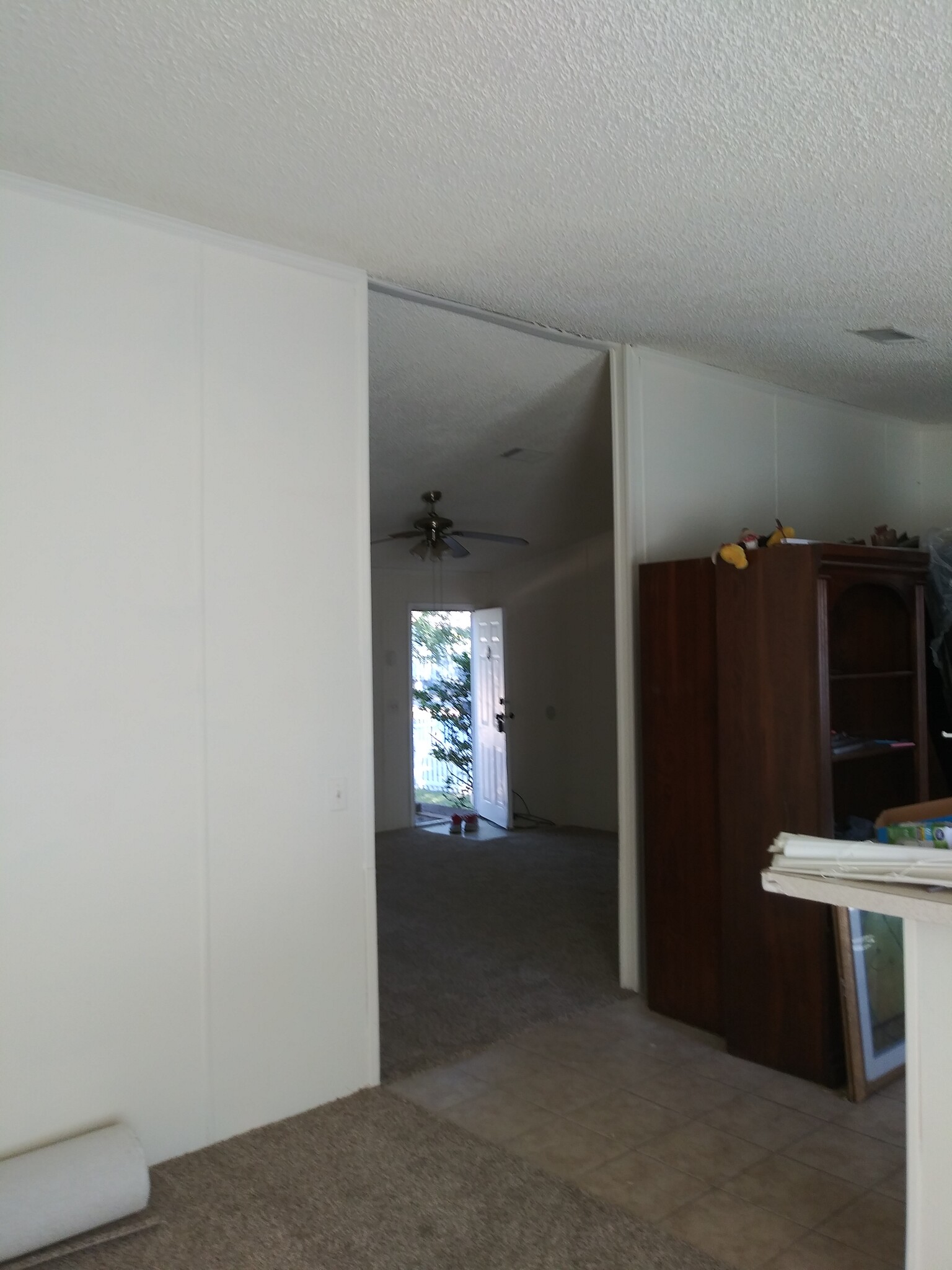 KITCHED - 20323 Mountaindale Dr