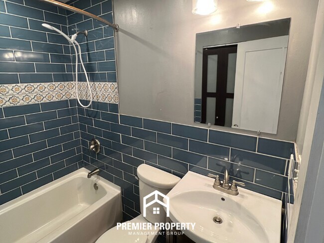 Building Photo - Spacious 4BR Decatur Home Near Huntsville w/ Vaulted Ceilings, 2-Car Garage & Fenced Yard