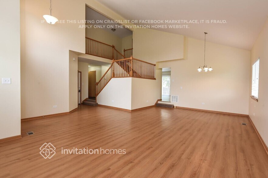 Building Photo - 5907 Alpine Way